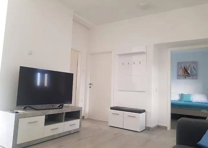 Milo - Apartament *