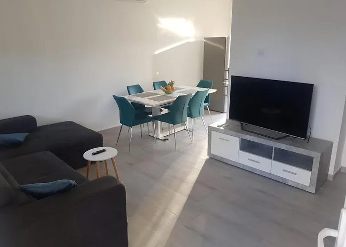 Milo - Apartament