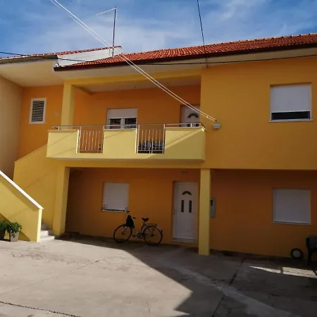 Apartment Milo - Zadar
