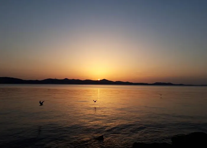 Milo - Apartamento Zadar